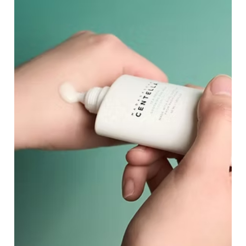 SKIN1004. - *Tea-Trica* - Protector solar facial SPF50+ PA++++ - 50ml