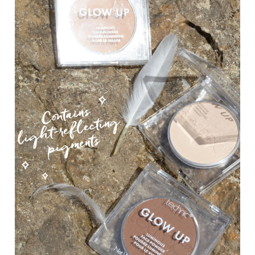 Technic Cosmetics - *Sundrenched* - Polvo facial luminoso Glow Up - Light
