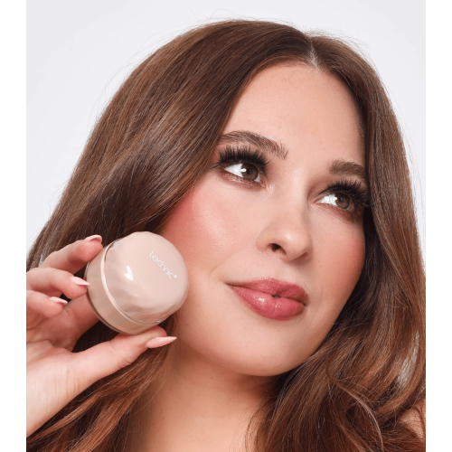 Technic Cosmetics - *Whipped* - Base de maquillaje de acabado mate - Caramel