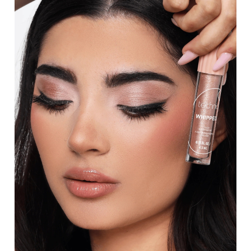 Technic Cosmetics - *Whipped* - Sombra de ojos líquida - Desert Grey Matte