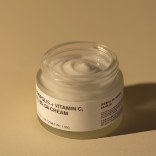 Toun 28 - Crema multivitamínica con propóleo Propolis +