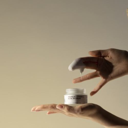 Toun 28 - Crema multivitamínica con propóleo Propolis +