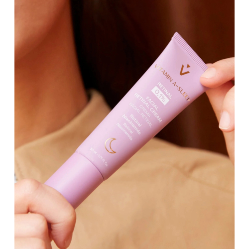 Valquer - *Skin Essentials* - Crema facial con retinal 0.1%