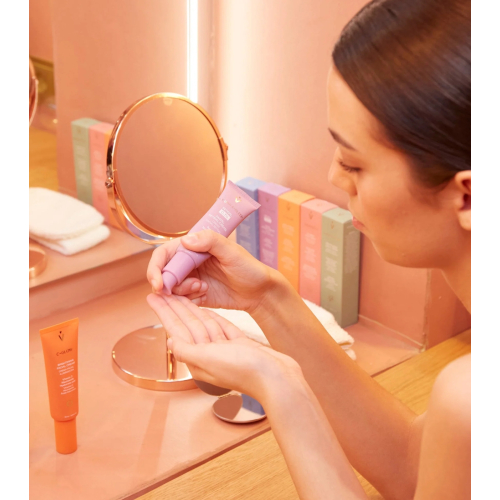 Valquer - *Skin Essentials* - Crema facial con retinal 0.1%