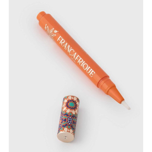 Vivienne Sabó - *Françafrique* - Aceite labial