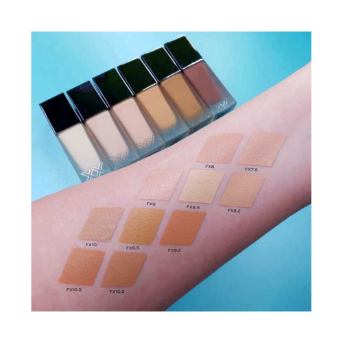 XX Revolution - Base de maquillaje Liquid Skin Fauxxdation - FX0.1