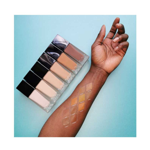 XX Revolution - Base de maquillaje Liquid Skin Fauxxdation - FX13.2