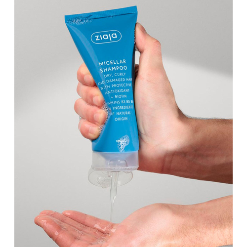 Ziaja - *Antioxidante* - Champú Micelar para cabello dañado , teñido o rizado