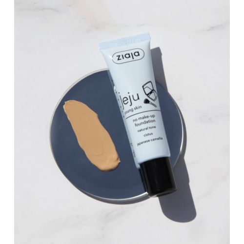 Ziaja - Base de maquillaje No Makeup Jeju Young Skin - Tono natural
