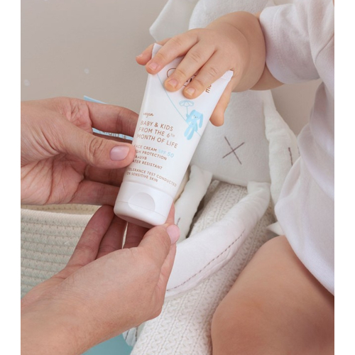 Ziaja Med - *Baby & Kids* - Crema facial SPF 50 resistente al agua